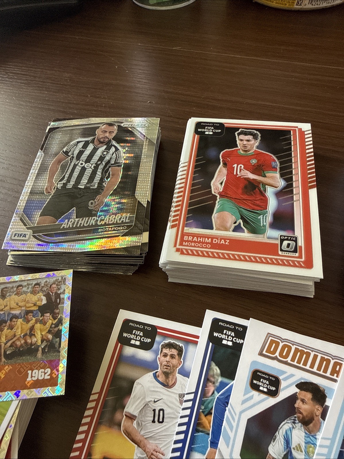 2025-26 Panini FIFA Lot Of 300+ Numbered Insert Parallel Rookie Stickers view 11