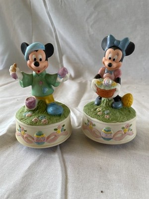 SCHMID DISNEY EASTER MICKEY MOUSE ARTIST MUSIC BOX  ''April in Paris'' & Figurine