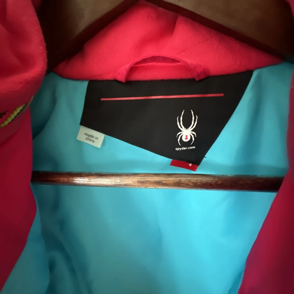 Jaqueta de esqui feminina Spyder (tamanho 4) com calças combinando (tamanho 4) - Imagem 3 de 4