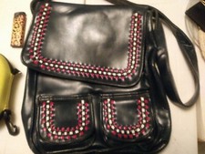 Vintage 1970's black leather handbag shoulder purse 1 inside  2 outside pockets