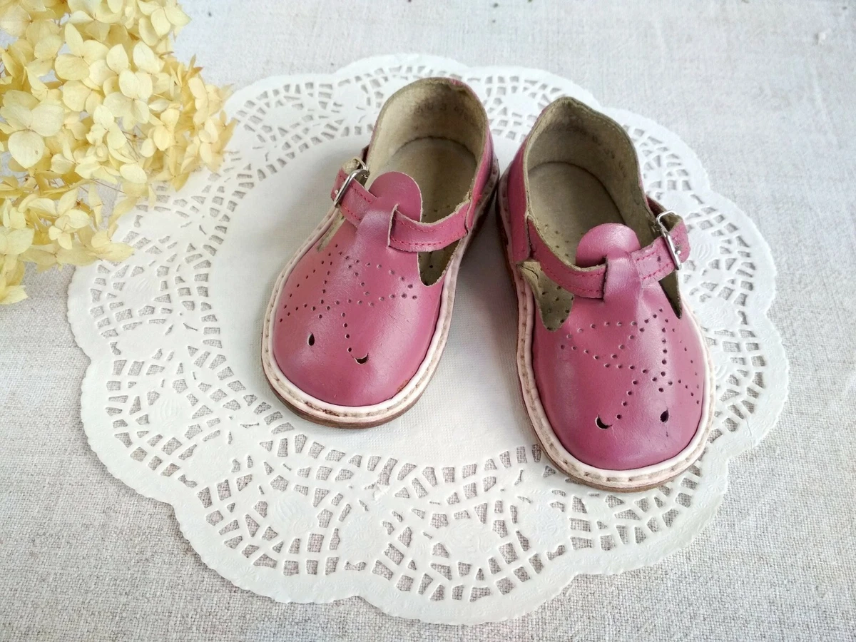 Vintage Soviet Pink Sandals US 5 Leather Baby Shoes Perforated