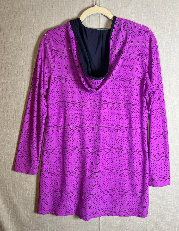 Túnica Title Nine rosa corte láser natación playa encubrir encaje con capucha traje de baño vestido Foto 3 de 4