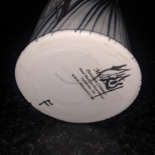 STUDIO / ART POTTERY POT VASE BY MIA SAROSI - SIGNED - RARE - Picture 6 of 16
