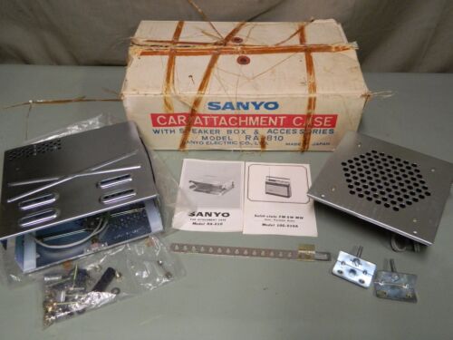 VINTAGE SANYO RA-810 Car Attachment Kit Case Speaker for 10G-810 Portable Radio