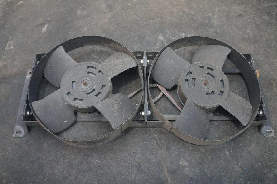 发动机散热器中间冷却器冷却双风扇电机组件宾利涡轮 R 1991 — 第 2/4 张图片