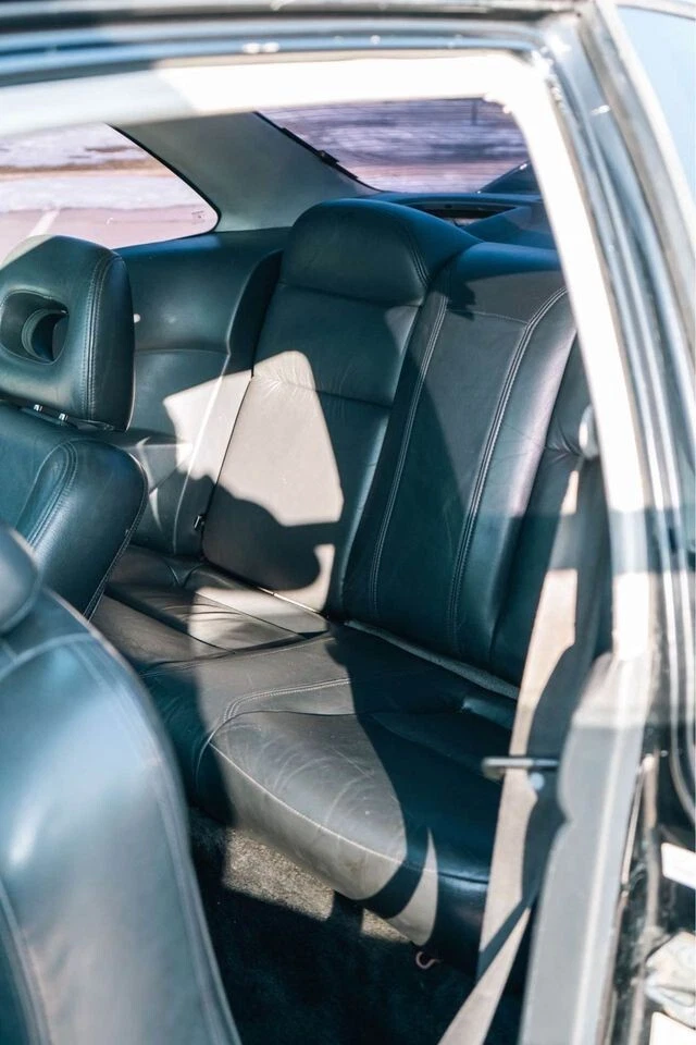 96-00 Honda Civic REAR BENCH SEAT LEATHER 2DR 4DR COUPE SEDAN OEM ek9,domani,sir - Image 4 of 4