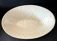 Lenox Natures Impressions Oval Footed Dish With Embossed Leaf Motif & Gold Trim