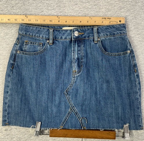PacSun Denim Mini Skirt Womens Size 27 Medium Wash Frayed Raw Hem Jean - Picture 10 of 16