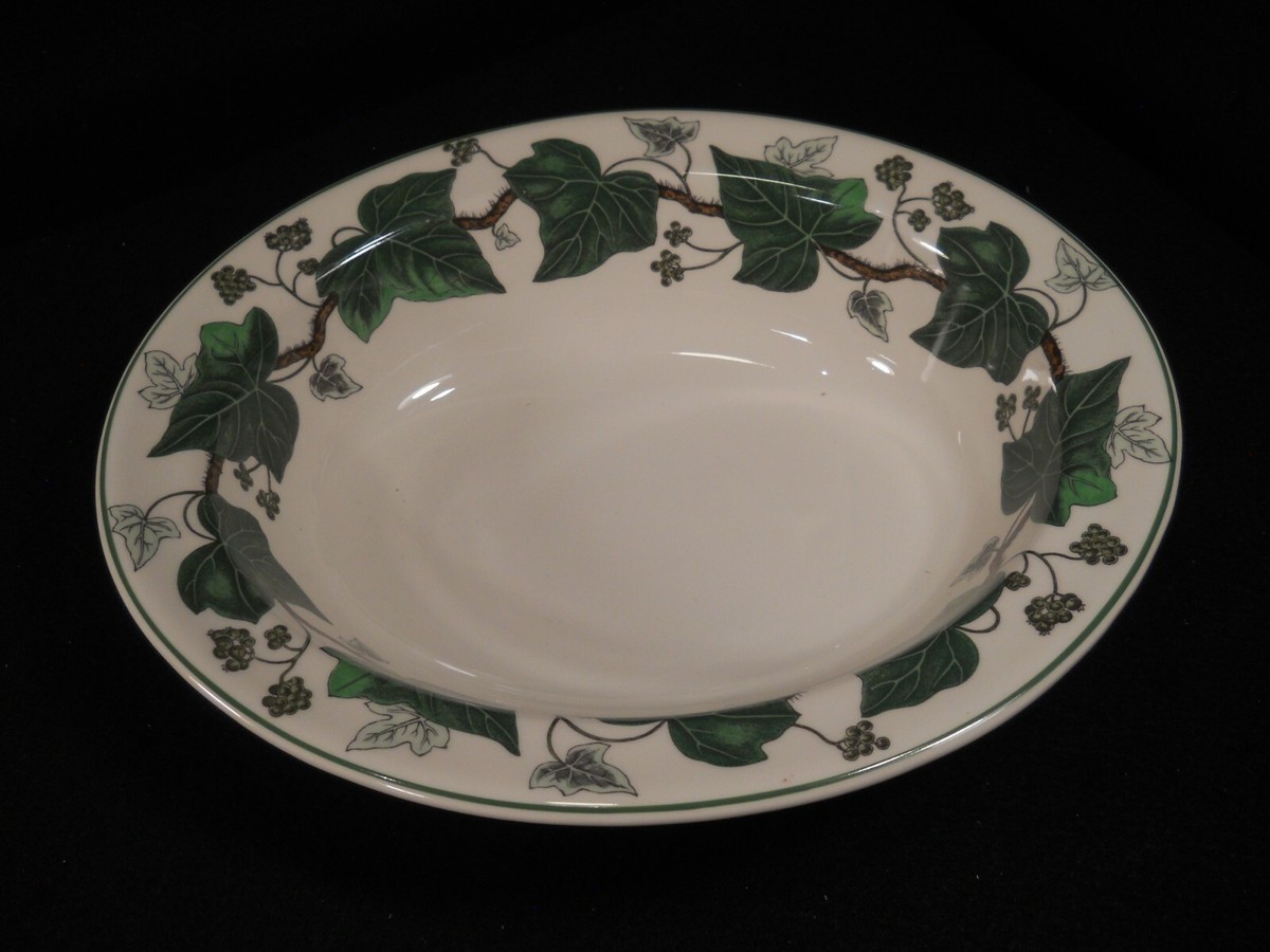 Wedgwood Napoleon Ivy Dinnerware, Dinner/Luncheon/Dessert Plates