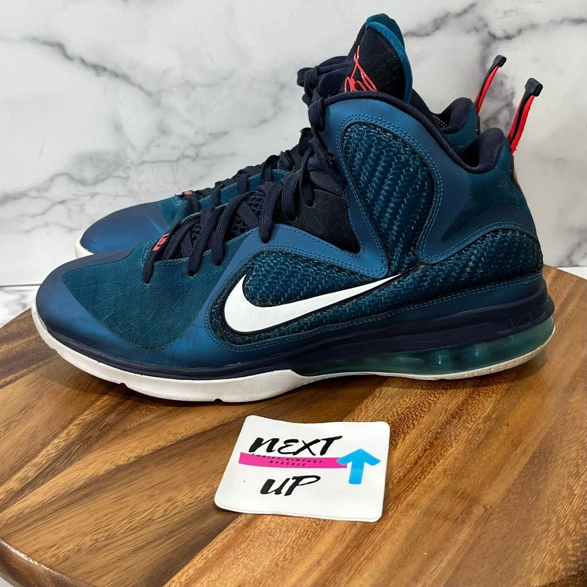 Lebron griffeys outlet