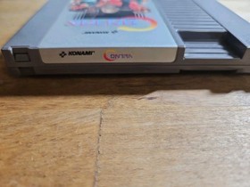 Contra (Nintendo Entertainment System, 1988) NES Authentic Cartridge With Sleeve