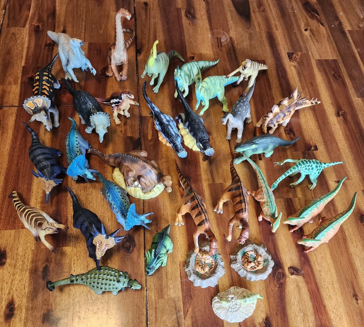 Safari Ltd Carnegie Collection Vintage Herbivores Dinosaur Lot of