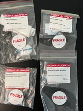 Sigma-Aldrich Round Crystal window Z123595-1EA