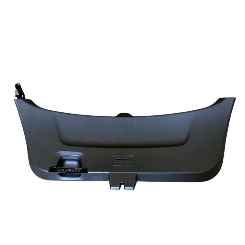 Garniture hayon coffre KIA Ceed 3 r&eacute;parez le plastique ray&eacute; 81750J7700WK