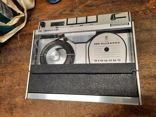 Grundig Stenorette SL, mit Kassette 543 ( 25 min), 30W, als DEFEKT - Bild 8 von 12