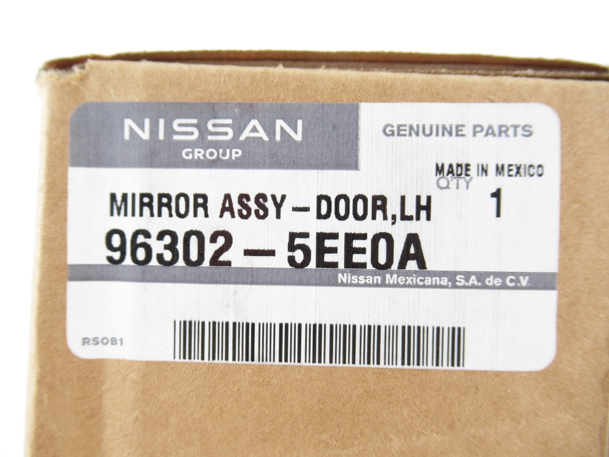 Genuine OEM Nissan 96302-5EE0A Driver LH Side Mirror Assembly 2020