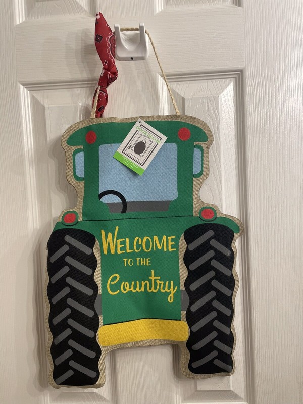 Evergreen Welcome To The Country Door Tractor  Hanging NWT