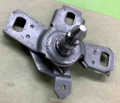 1957 1958 CADILLAC DOOR LATCH TRANSMISSION DRIVER DOOR CONV