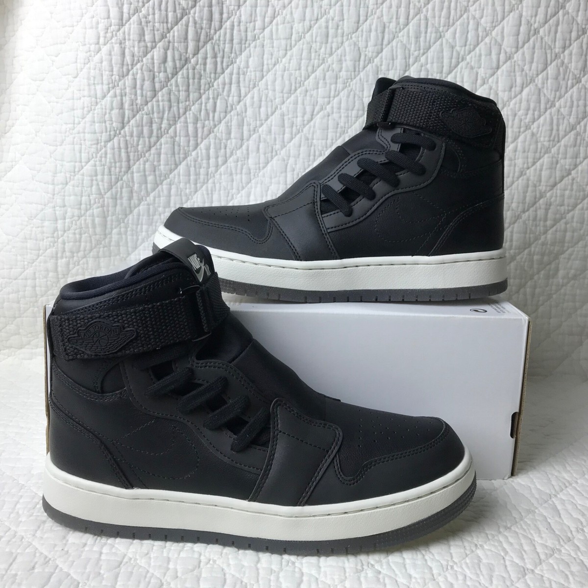 Nike Air Jordan 1 Nova XX Shoes Women's SZ 9 Black Sail