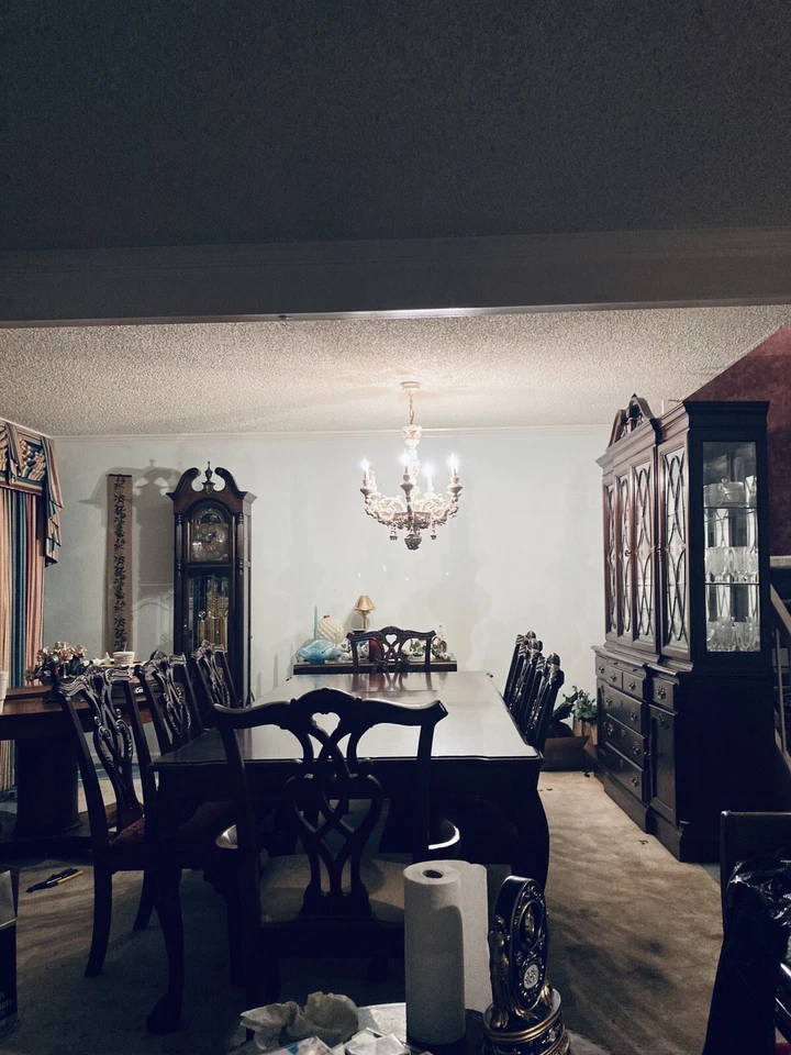 Stanley Furniture Dining Room Set - Image 2 of 4