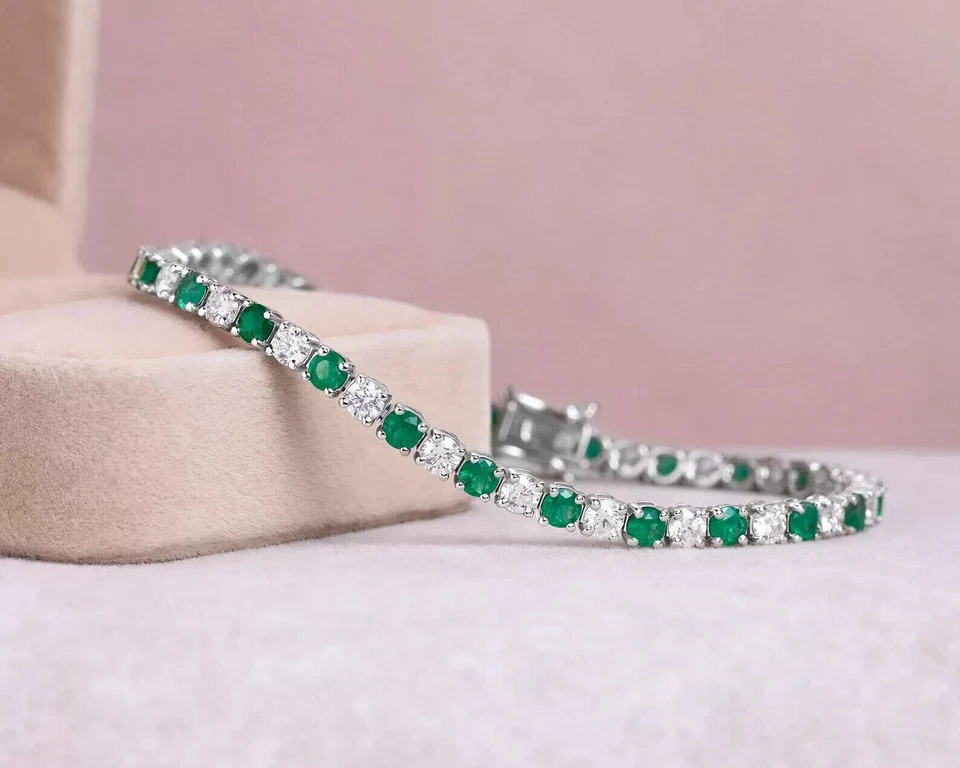 Brazalete tenis mujer esmeralda verde diamante corte redondo de 5 quilates chapado en oro blanco de 14 quilates Foto 3 de 4