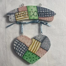 VTG Cottagecore Wood Heart Quilt Painting Welcome Sign Wall Hanging Country 90s