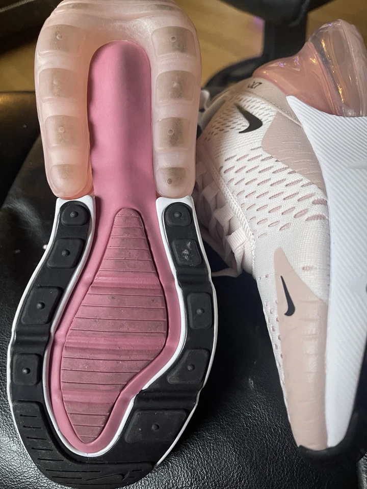Mujer Talla 6.5 Nike Air Max 270 Rosa Claro Con Tacón Rosa. Foto 4 de 4