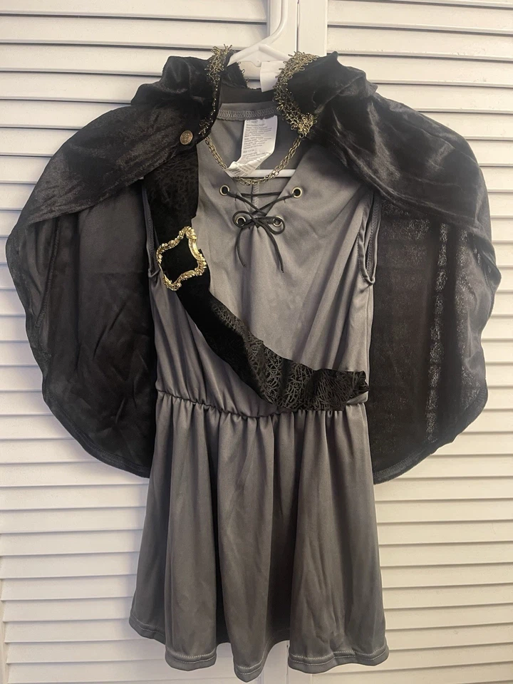 DISFRAZ DE CAZADORA CAPA CON CAPUCHA NIÑO Talla M-Halloween-renacimiento  Foto 2 de 4