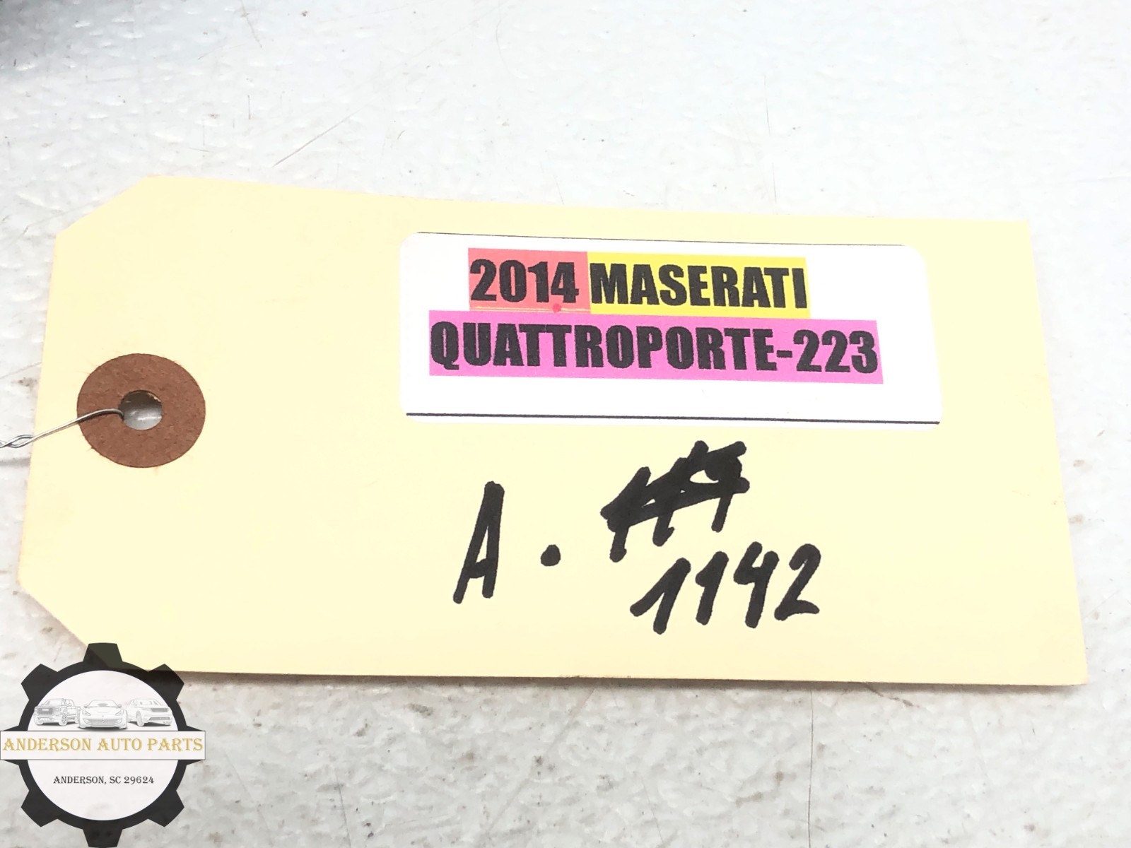 2014-2020 MASERATI QUATTROPORTE STEERING COLUMN SHROUD COVER BEZEL TRIM OEM