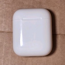 Apple AirPods Wireless Bluetooth In-Ear Earbuds White with Charging Case