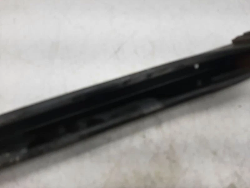 Brazo de control inferior trasero 11-19 Cadillac Escalade 22868629 Foto 2 de 4