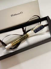 Pelikan Souverän M400 Füllhalter - Feder EF - weiß 14k Goldfeder in Größe EF