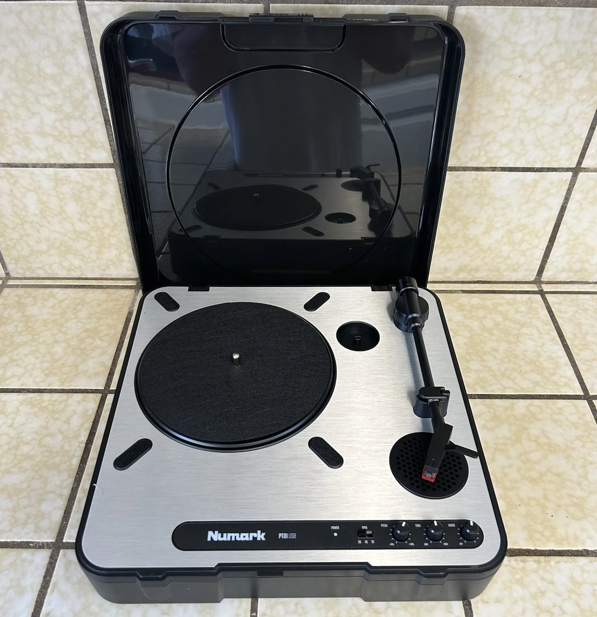 PT01 Numark USB | Portable Turntable PT01USB SCRATCH : Den Music