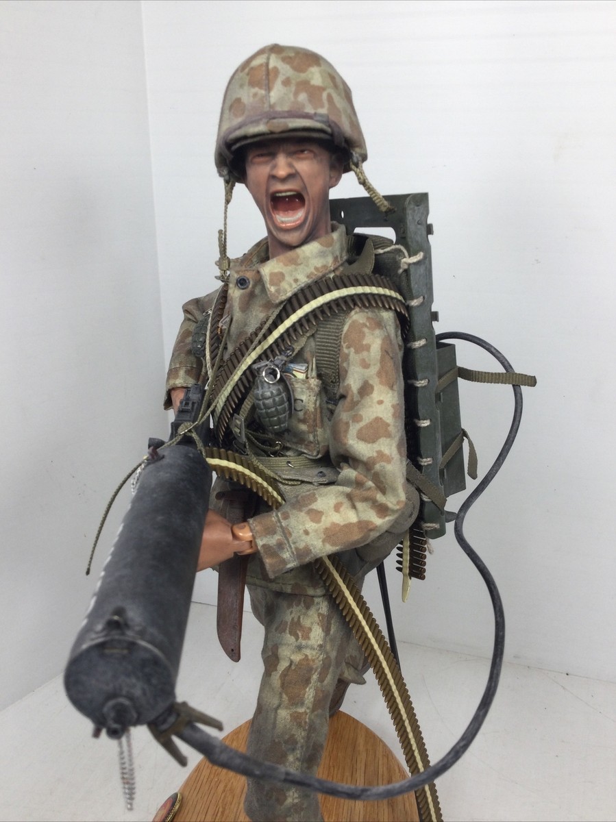 1/6 CUSTOM WW2 USMC MARINE CHARGING .30 CAL MACHINE GUNNER IWO