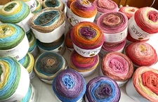 Lion Brand Wool-Ease DK Cake Yarn #3 Light Self Striping Acrylic Wool Discontinu