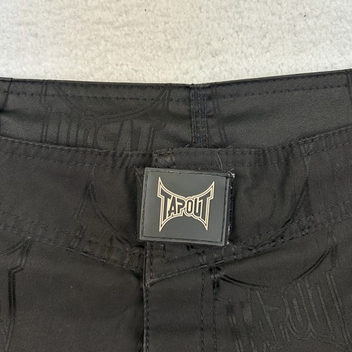 Tapout Mens Size 38 MMA Fight Gear Mixed Martial Arts Black White Shorts - Picture 7 of 13