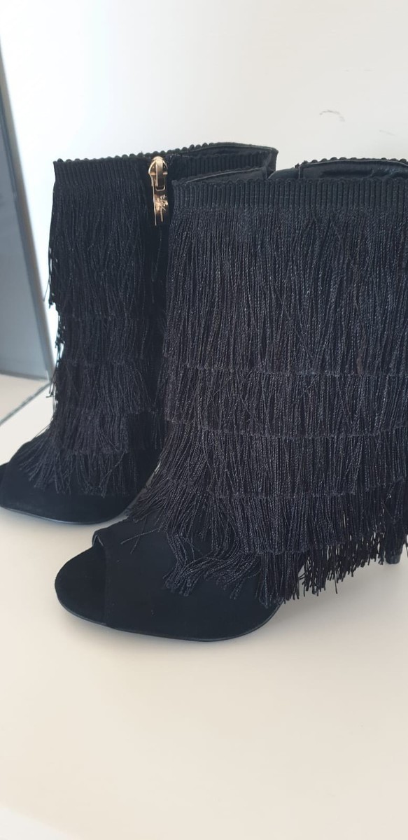 scarpe a stivaletto aperte davanti