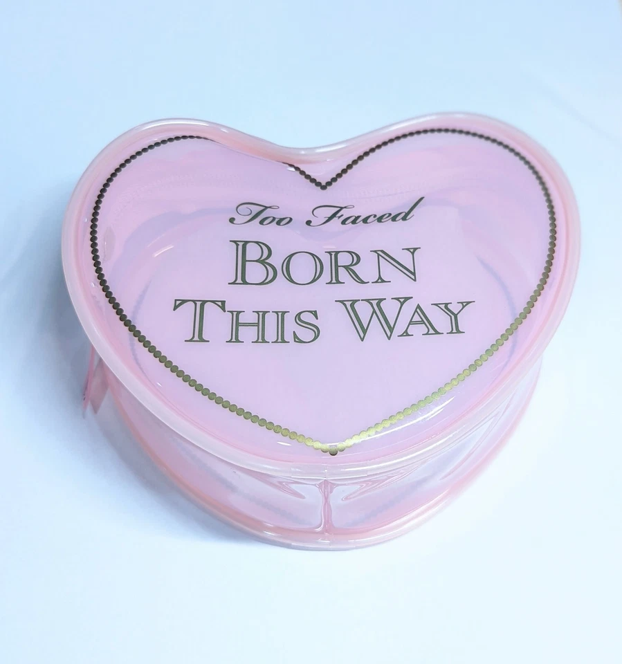 Bolso de Maquillaje/Cosméticos PVC TOO FACED Corazón Transparente ❤️ Con Forma BORN THIS WAY Foto 2 de 4