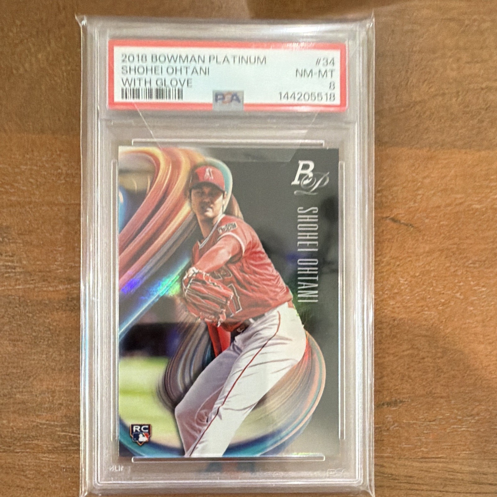 Bowman 2018 Bowman Platinum Shohei Ohtani With Glove RC Rookie #34 PSA 8