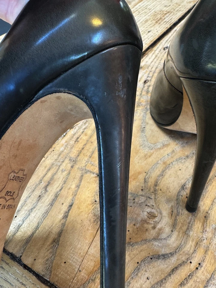 Elegant ALLSAINTS Dark Grey High Shine Leather High Heel SHOES, 38, UK 5 - Image 4 of 4
