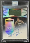 GIANNIS ANTETOKOUNMPO 2019-20 PANINI EMINENCE PEERLESS GAME-USED PATCH AUTO /10