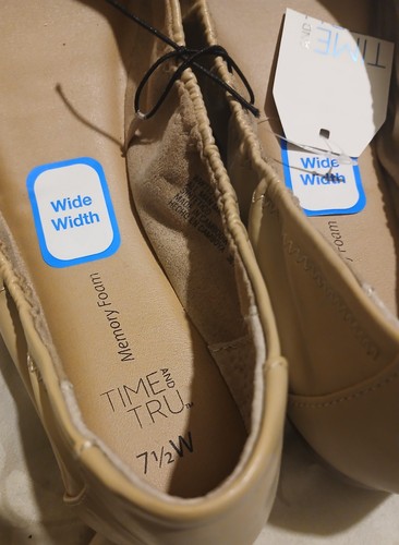 Time And Tru Women's Casual Scrunch Ballet natural Shoes size 7.5 NWT - Picture 6 of 6