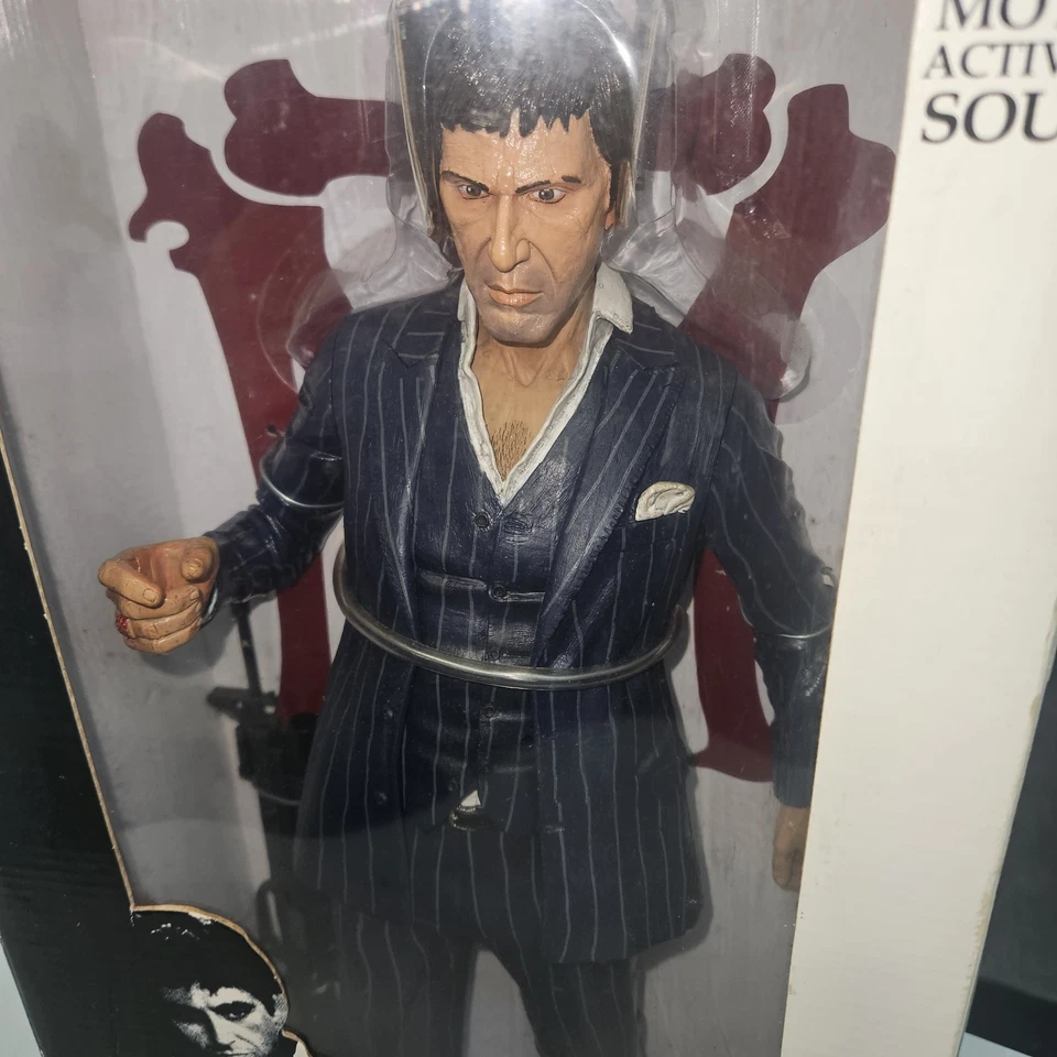 "Figura de lujo Scarface 18"" 2007 NECA Reel Toys Tony Montana traje azul" Foto 2 de 4