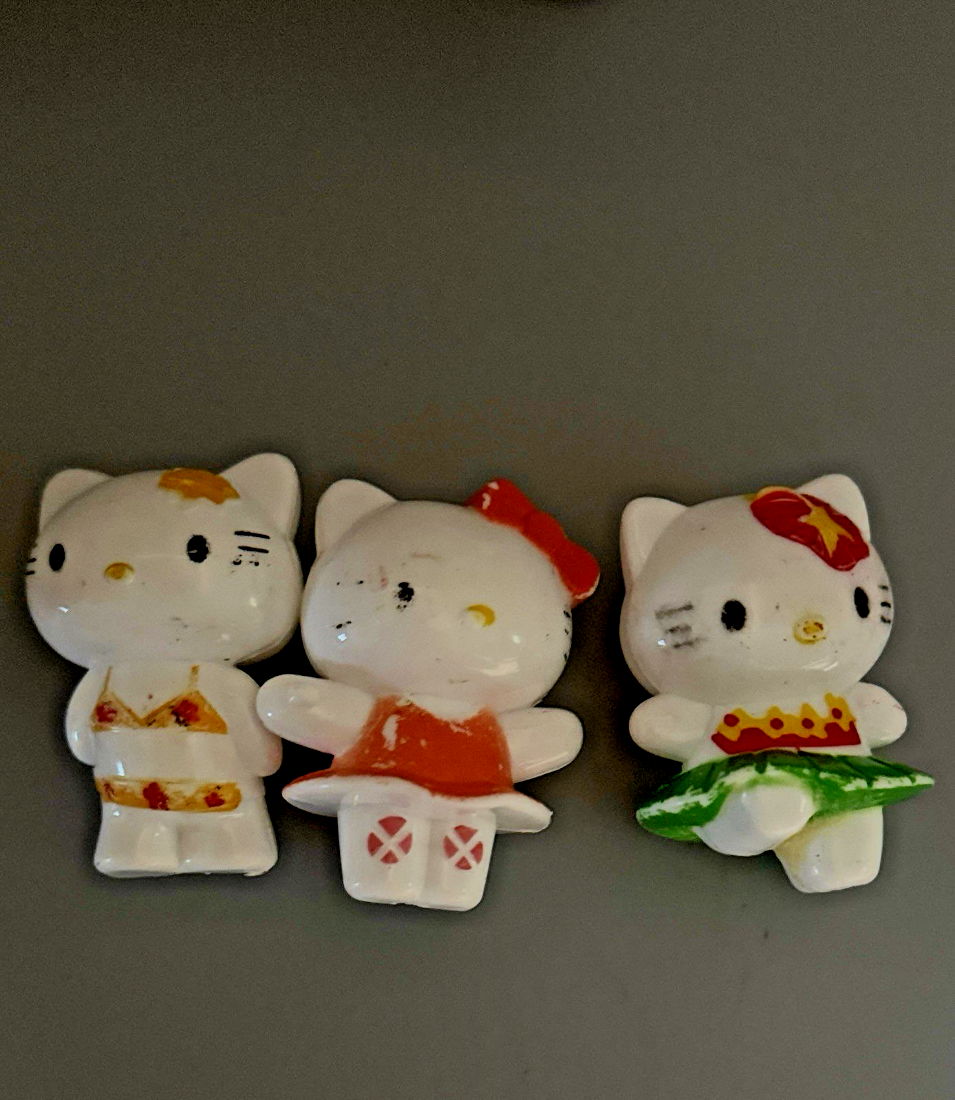 hello-kitty-mcdonalds-happy-meal-halloween-plush-and-collectable-toys