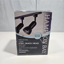 Hampton Bay 1-Light Black FInish Step Track Lighting Head  R20/PAR20