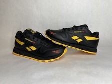 Reebok Mens Classic Leather Casual Athletic Sneakers Black Yellow Boys Shoe Sz 4