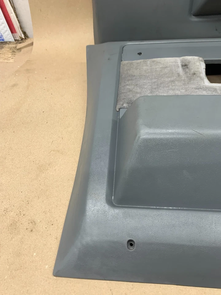 Camión Chevrolet GMC 1973 1987 91 Suburban paneles de puertas traseras proyecto gris gris azul Foto 2 de 4