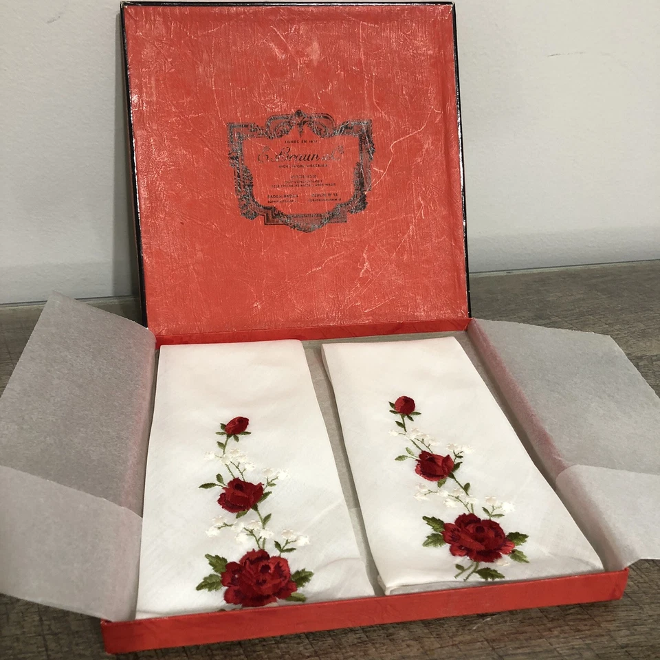 E. Braun & Co набор из 2 роз цветочный вышитый носовой платок носовой платок с коробкой - Изображение 2 из 4