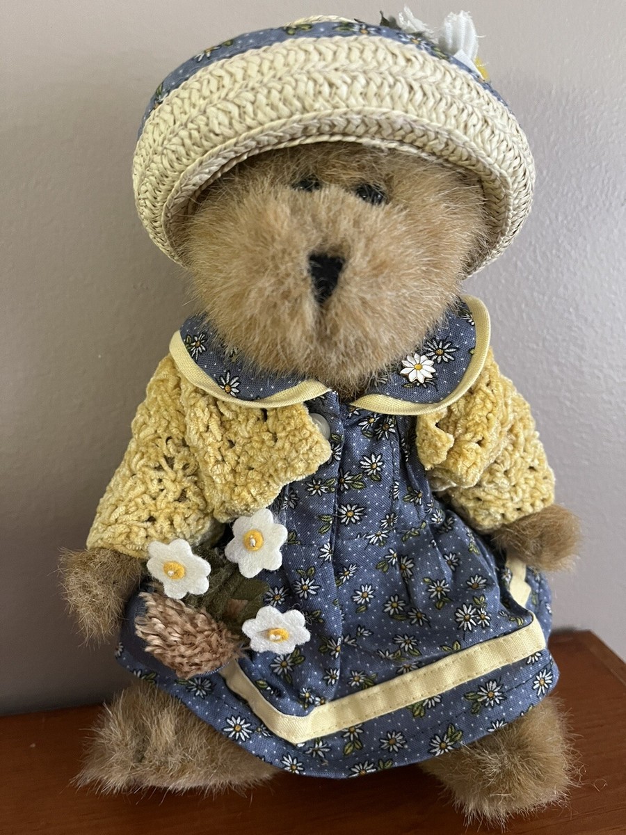 Boyds Bears BAILEY #9199-20 8” Plush Spring 2003. Daisy Dress
