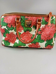 dooney and bourke hydrangea wallet